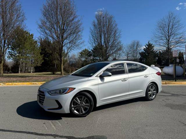 2017 Hyundai Elantra SE — Sedan — 86,958 mi — Sterling, VA
