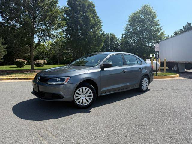 2011 Volkswagen Jetta Base — Sedan — 72,526 mi — Sterling, VA