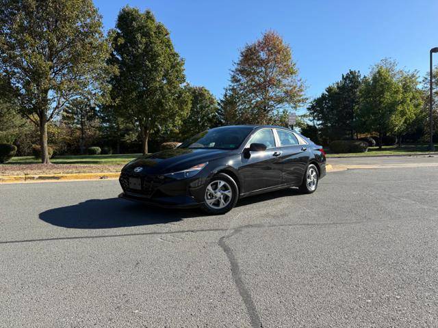 2021 Hyundai Elantra SE — Sedan — 28,471 mi — Sterling, VA