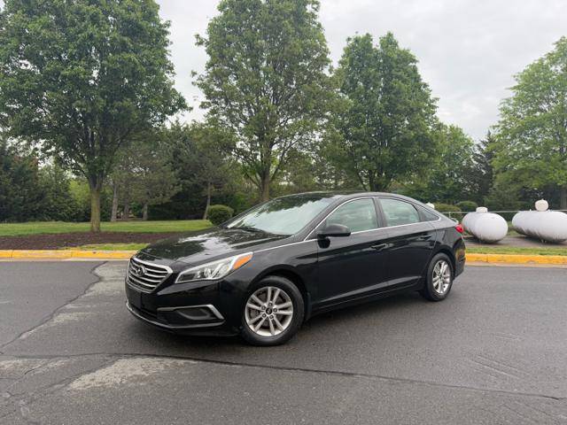 2016 Hyundai Sonata SE — Sedan — 99,091 mi — Sterling, VA