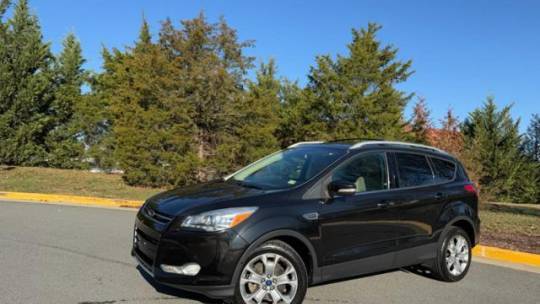 2014 Ford Escape Titanium — SUV — 152,911 mi — Sterling, VA