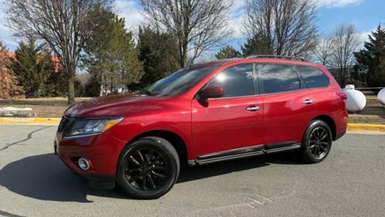 2014 Nissan Pathfinder SL — SUV — 145,293 mi — Sterling, VA