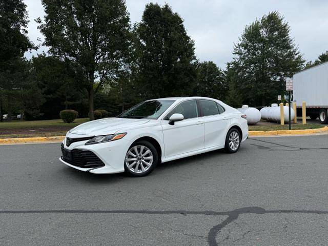 2019 Toyota Camry LE — Sedan — 118,184 mi — Sterling, VA