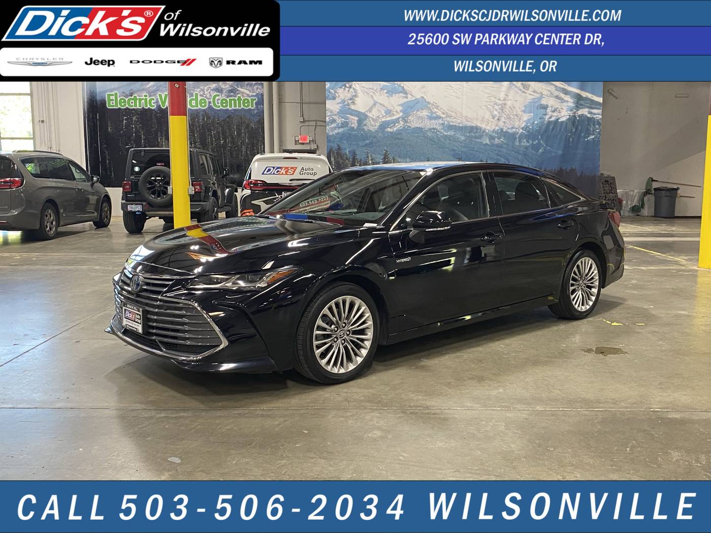 2021 Toyota Avalon Hybrid Limited — Sedan — 42,218 mi — Wilsonville, OR