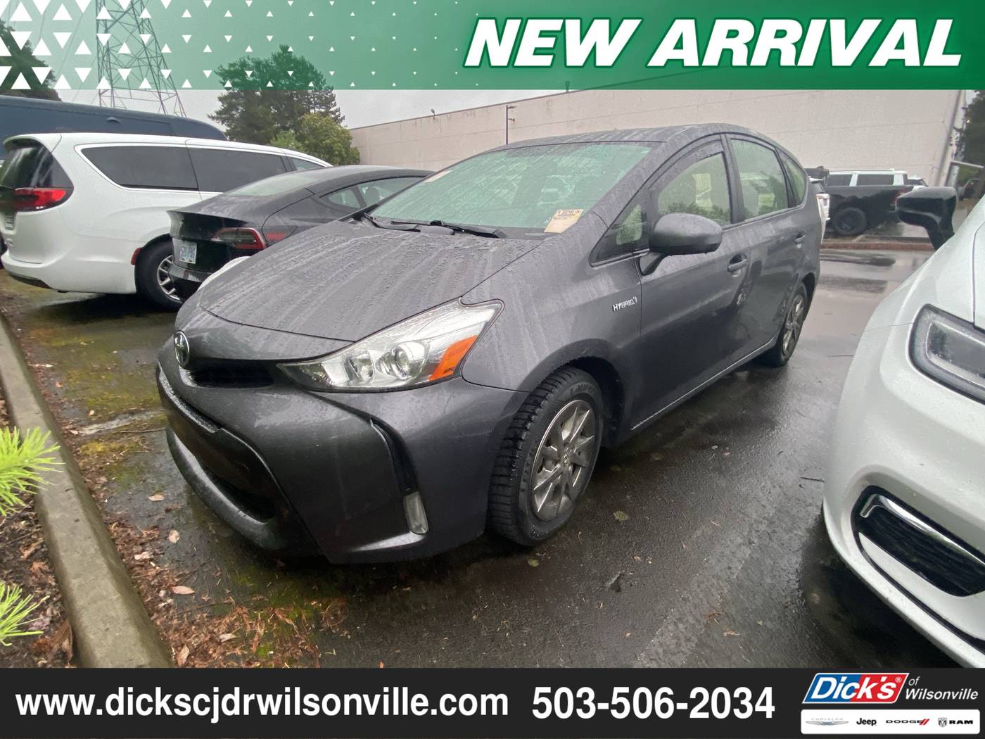 2017 Toyota Prius v Two — Wagon — 119,410 mi — Wilsonville, OR