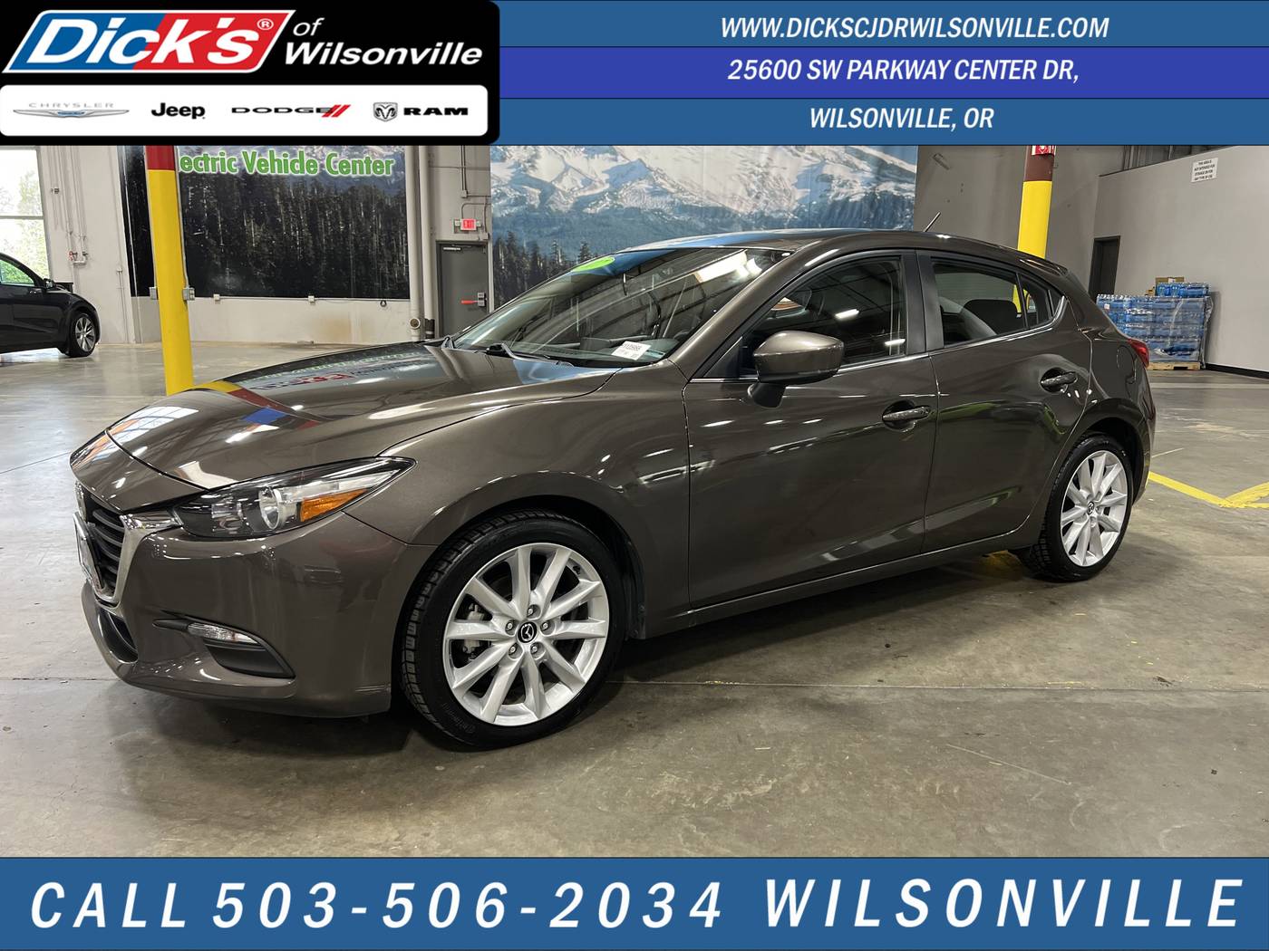 2017 Mazda Mazda3 Touring 2.5 — Hatchback — 71,699 mi — Wilsonville, OR