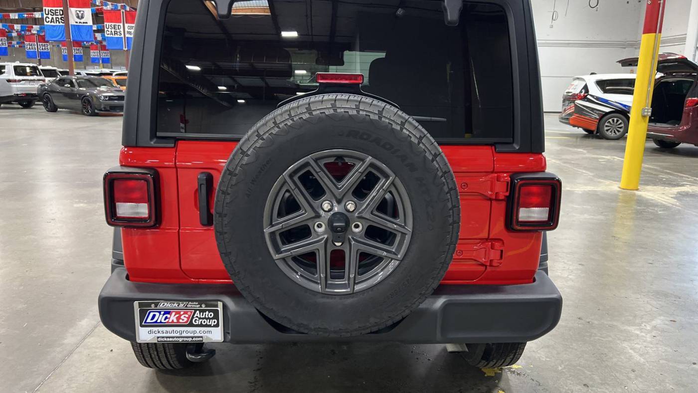 Thumbnail 4