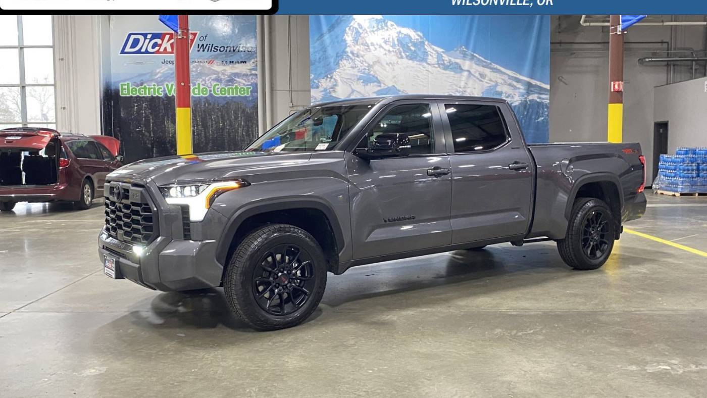 2024 Toyota Tundra Limited — Pickup Truck — 10,303 mi — Wilsonville, OR