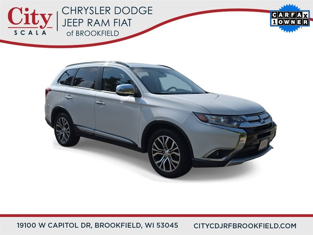 2016 Mitsubishi Outlander SE — SUV — 69,574 mi — Brookfield, WI