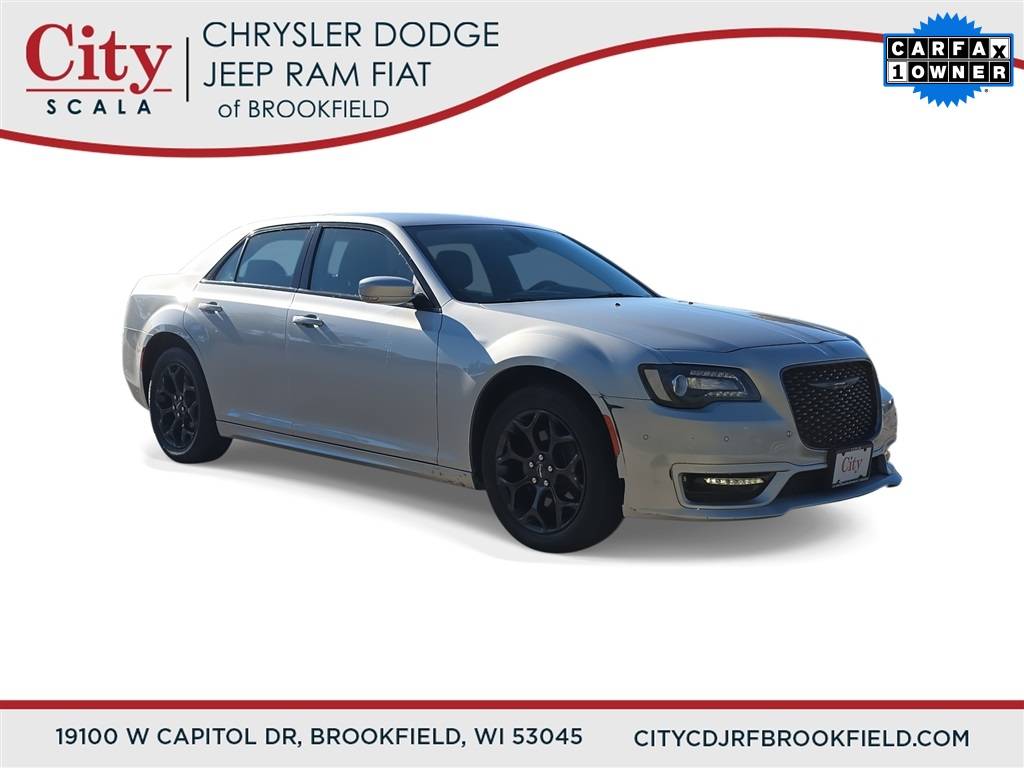 2021 Chrysler 300 Touring L — Sedan — 53,232 mi — Brookfield, WI