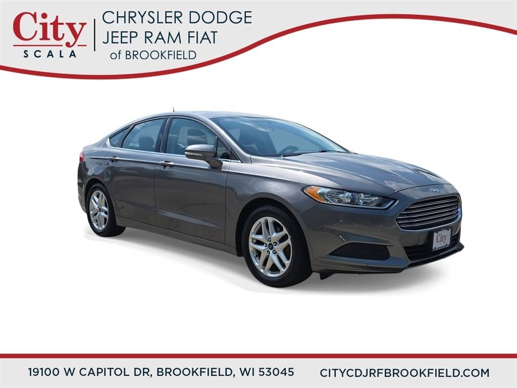 2013 Ford Fusion SE — Sedan — 82,404 mi — Brookfield, WI