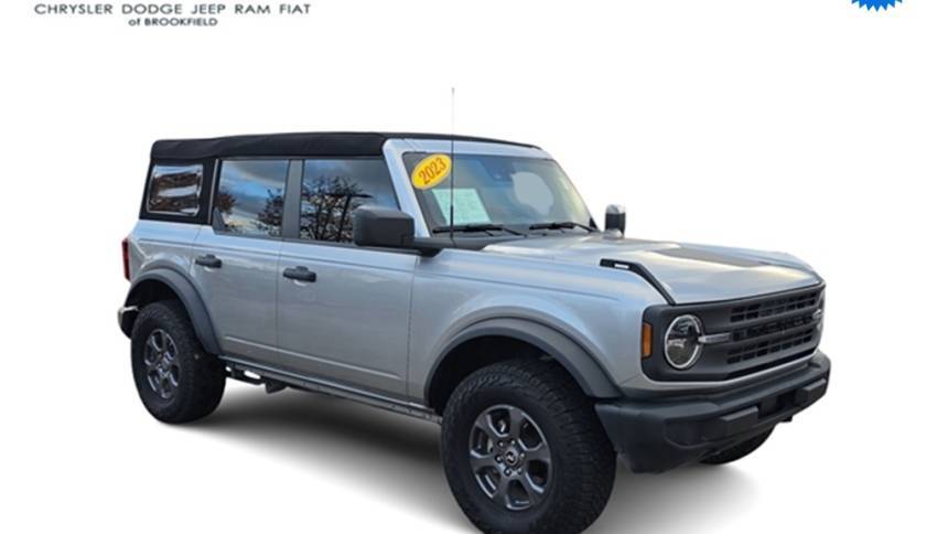 2023 Ford Bronco Base — SUV — 10,696 mi — Brookfield, WI