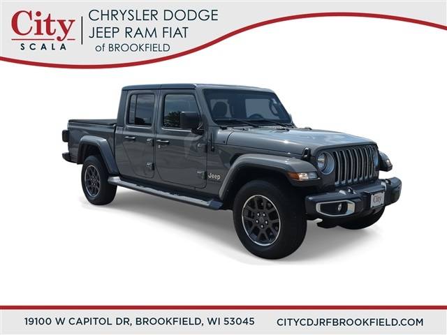 2021 Jeep Gladiator Overland — Pickup Truck — 42,876 mi — Brookfield, WI