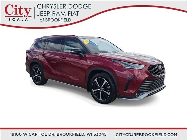 2022 Toyota Highlander XSE — SUV — 38,450 mi — Brookfield, WI