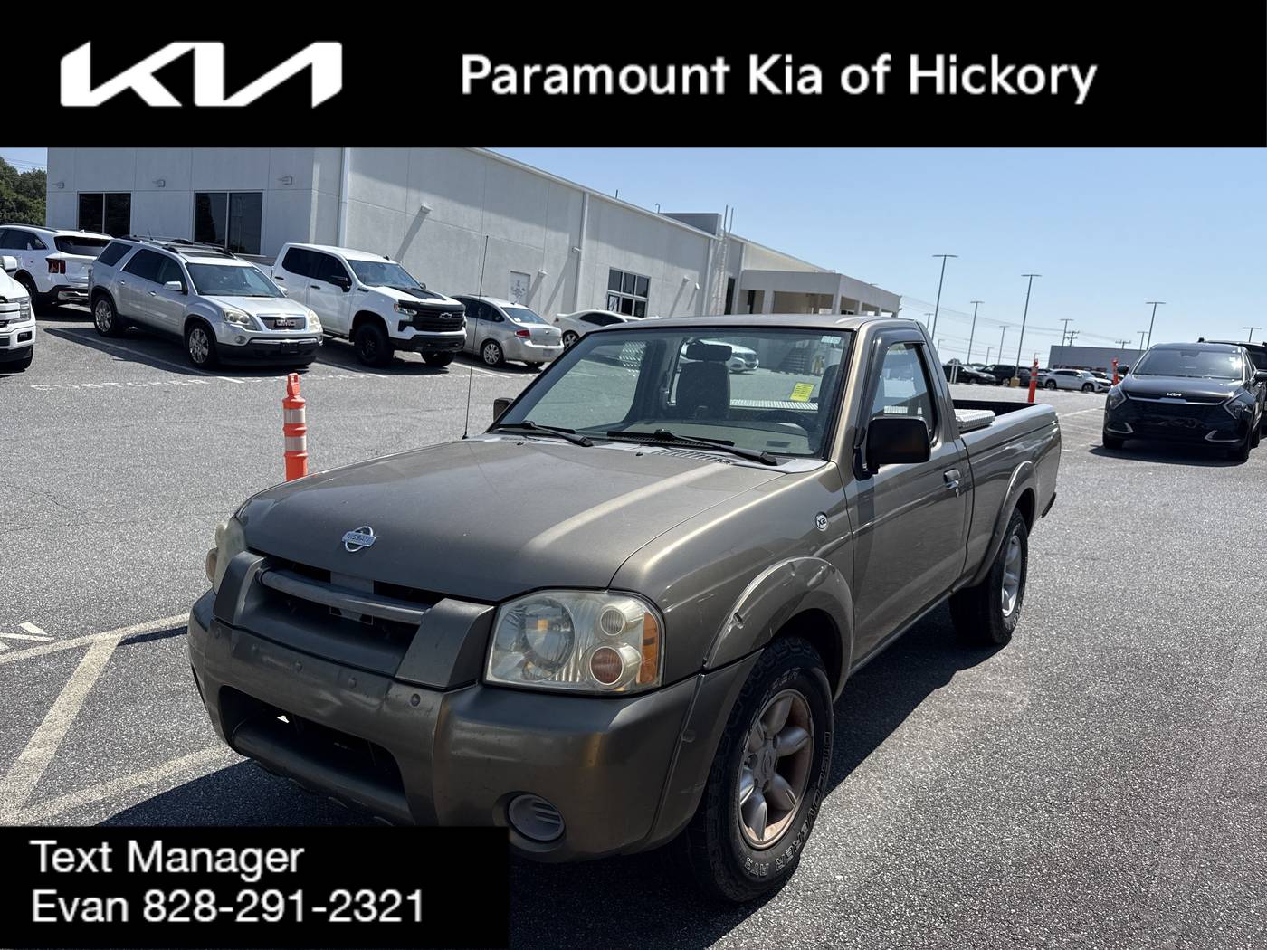 2001 Nissan Frontier XE — Pickup Truck — 189,637 mi — Hickory, NC
