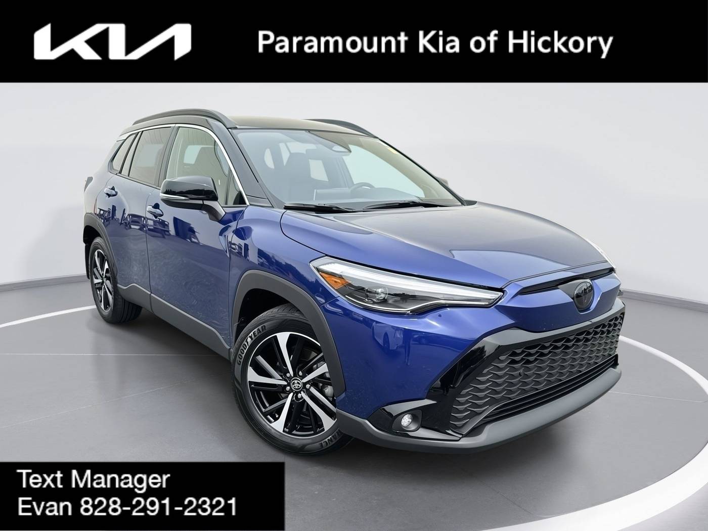 2025 Toyota Corolla Cross Hybrid XSE — SUV — 2,626 mi — Hickory, NC