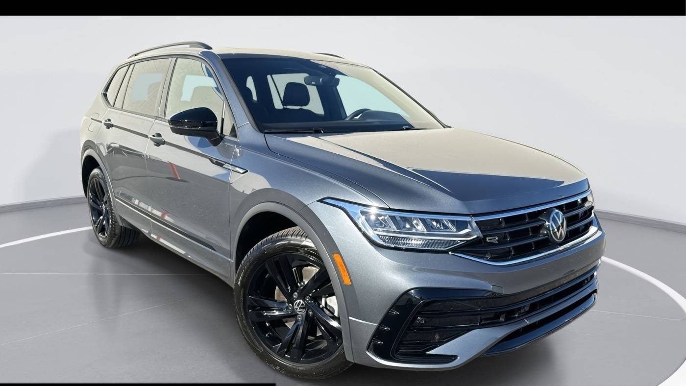 2024 Volkswagen Tiguan SE R-Line Black — SUV — 11,578 mi — Hickory, NC