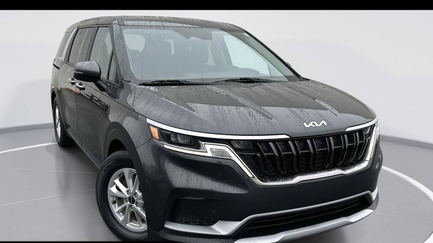 2024 Kia Carnival LXS — Minivan — 53,884 mi — Hickory, NC
