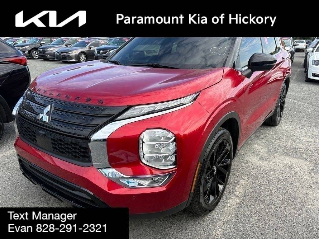 2024 Mitsubishi Outlander SE — SUV — 11,071 mi — Hickory, NC