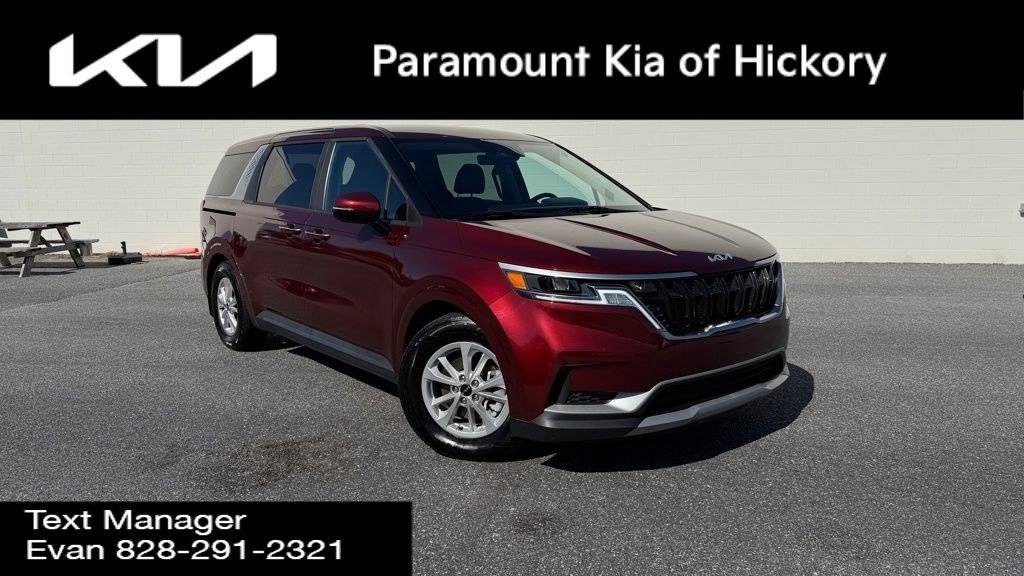 2023 Kia Carnival LXS — Minivan — 48,353 mi — Hickory, NC