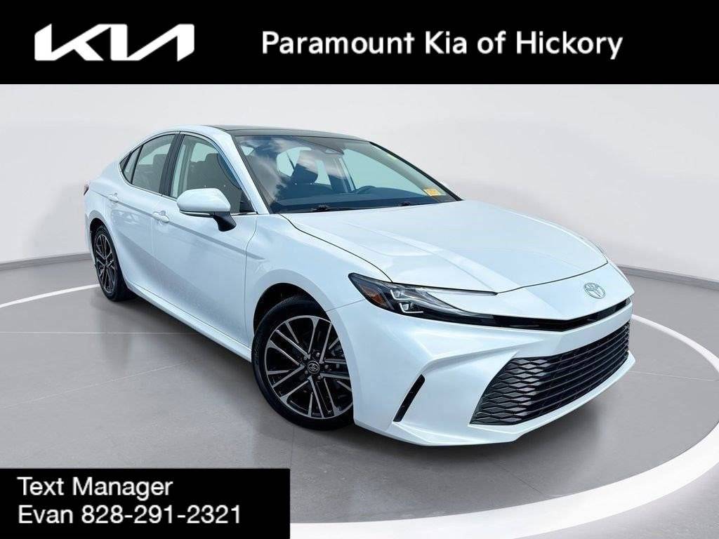 2025 Toyota Camry XLE — Sedan — 7,173 mi — Hickory, NC