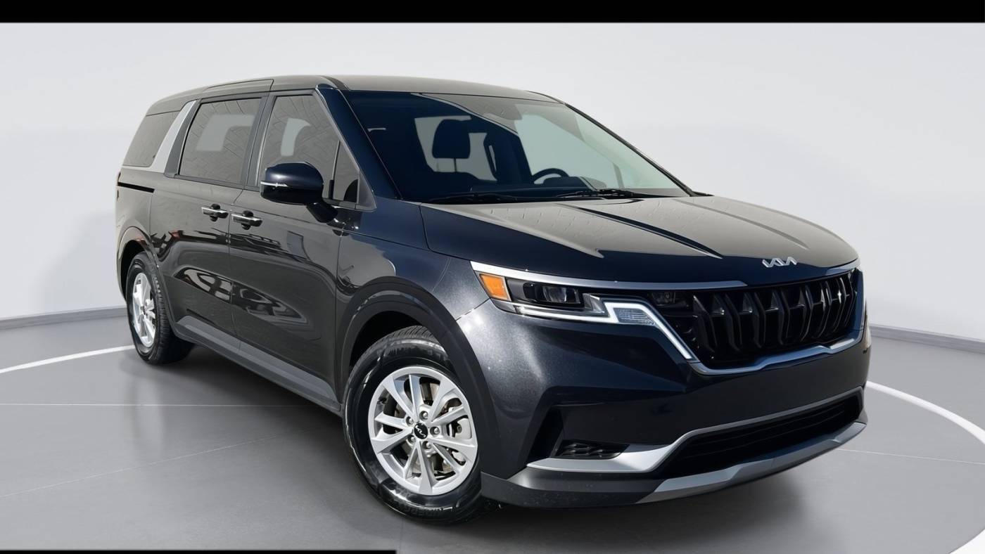 2024 Kia Carnival LX — Minivan — 22,594 mi — Hickory, NC