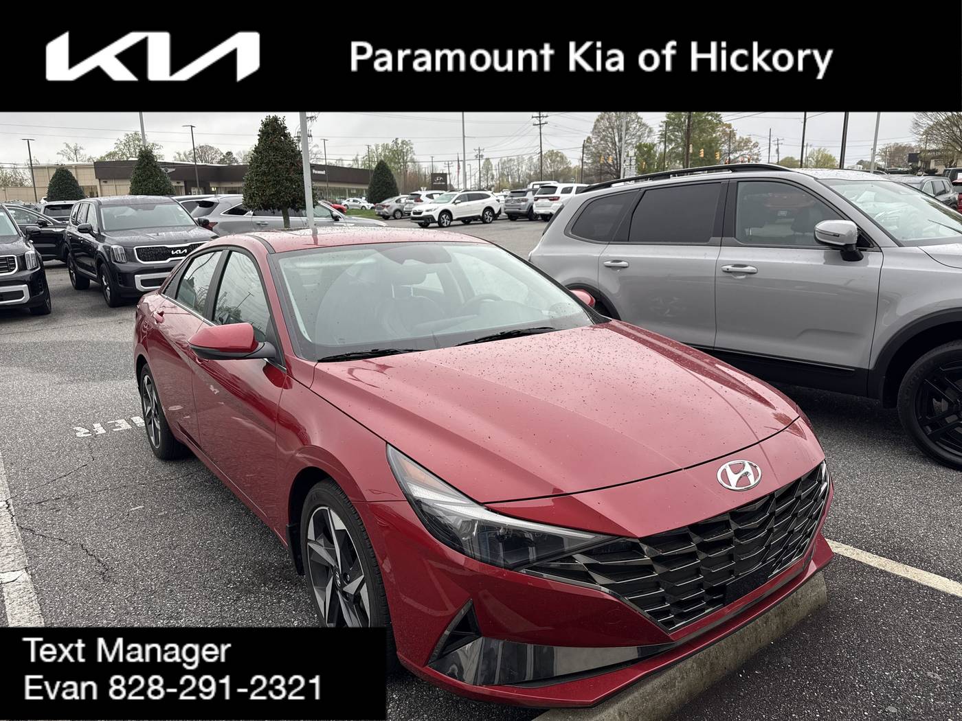 2023 Hyundai Elantra Limited — Sedan — 8,213 mi — Hickory, NC