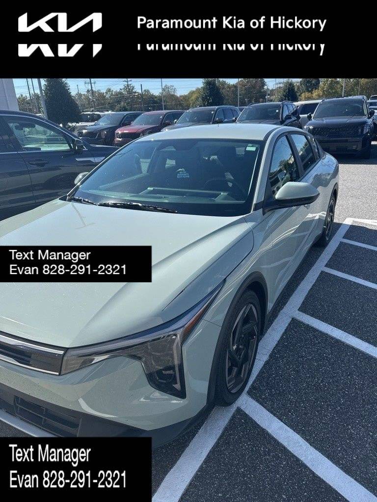 2025 Kia K4 EX — Sedan — 20,956 mi — Hickory, NC