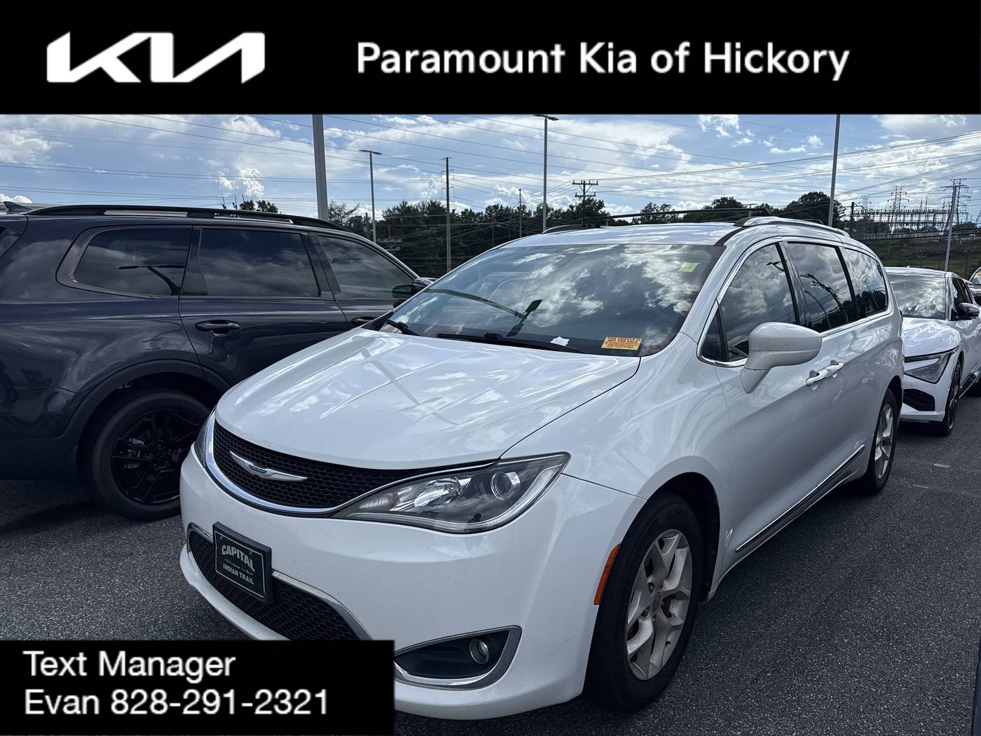 2018 Chrysler Pacifica Touring L — Minivan — 133,442 mi — Hickory, NC