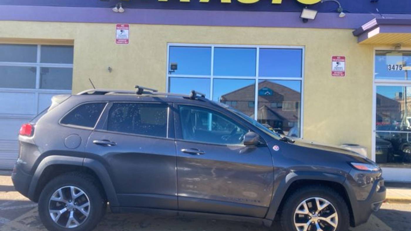 2015 Jeep Cherokee Trailhawk — SUV — 99,802 mi — Englewood, CO