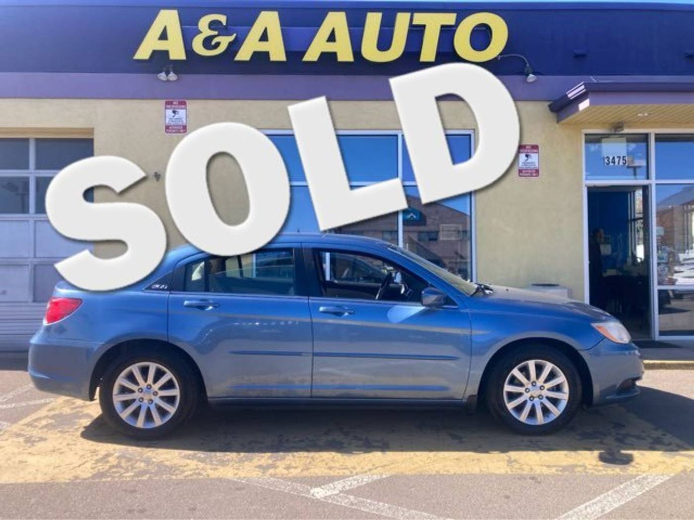 2011 Chrysler 200 Touring — Sedan — 98,970 mi — Englewood, CO