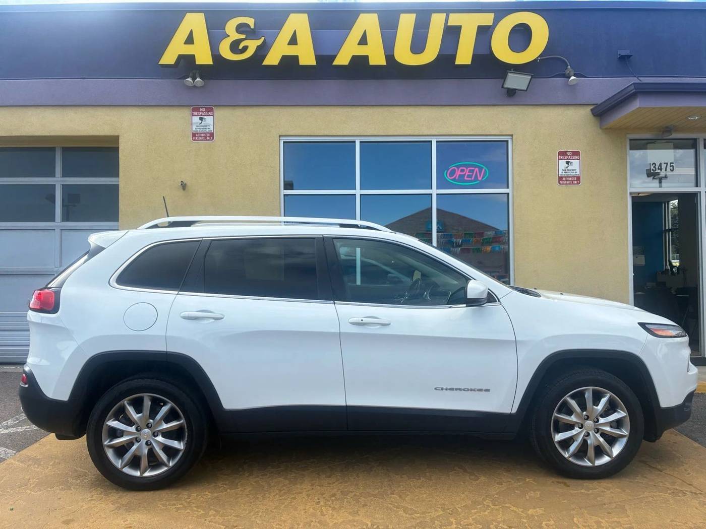 2018 Jeep Cherokee Limited — SUV — 125,042 mi — Englewood, CO