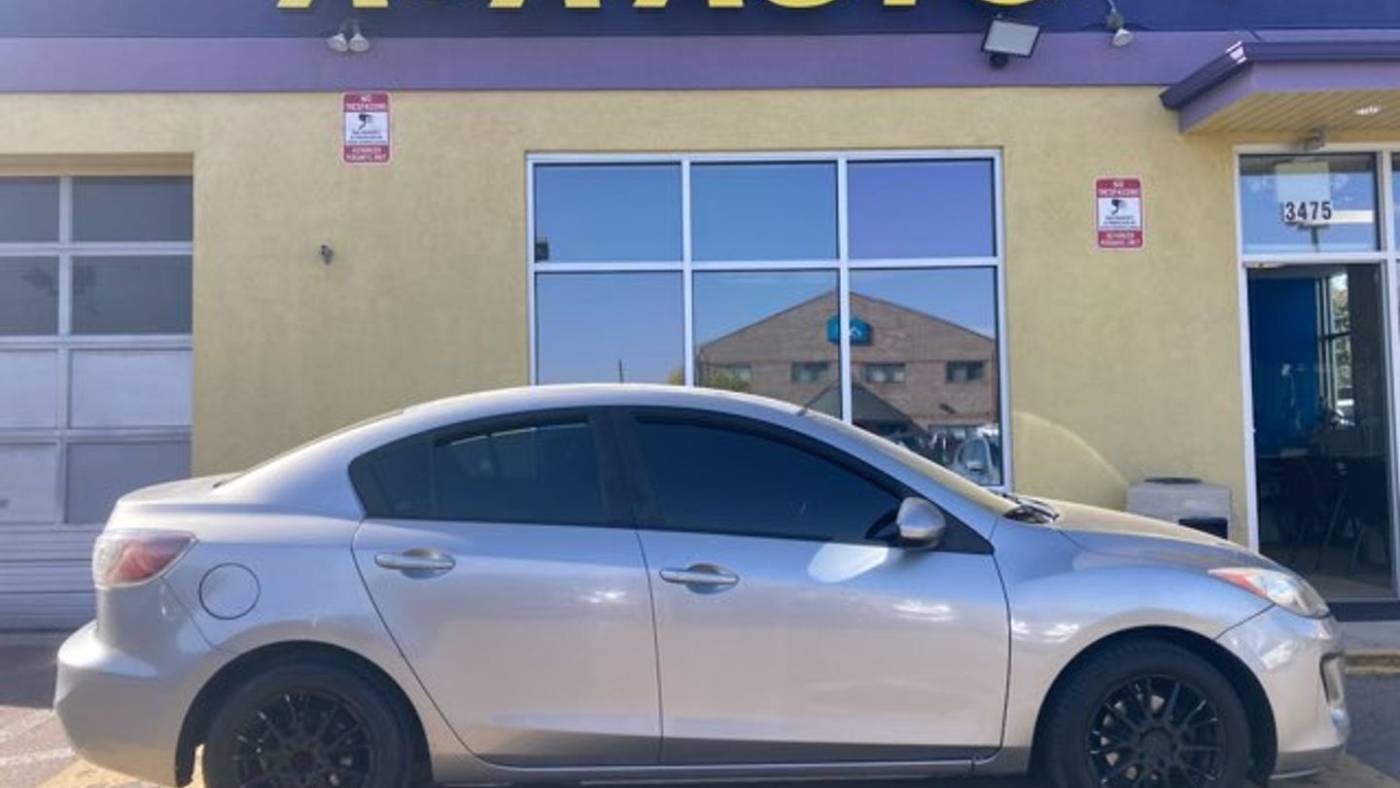 2012 Mazda Mazda3 i Sport — Sedan — 163,861 mi — Englewood, CO
