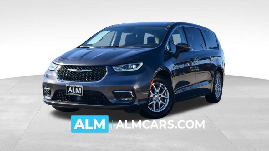 2023 Chrysler Pacifica Touring L — Minivan — 55,272 mi — Athens, GA
