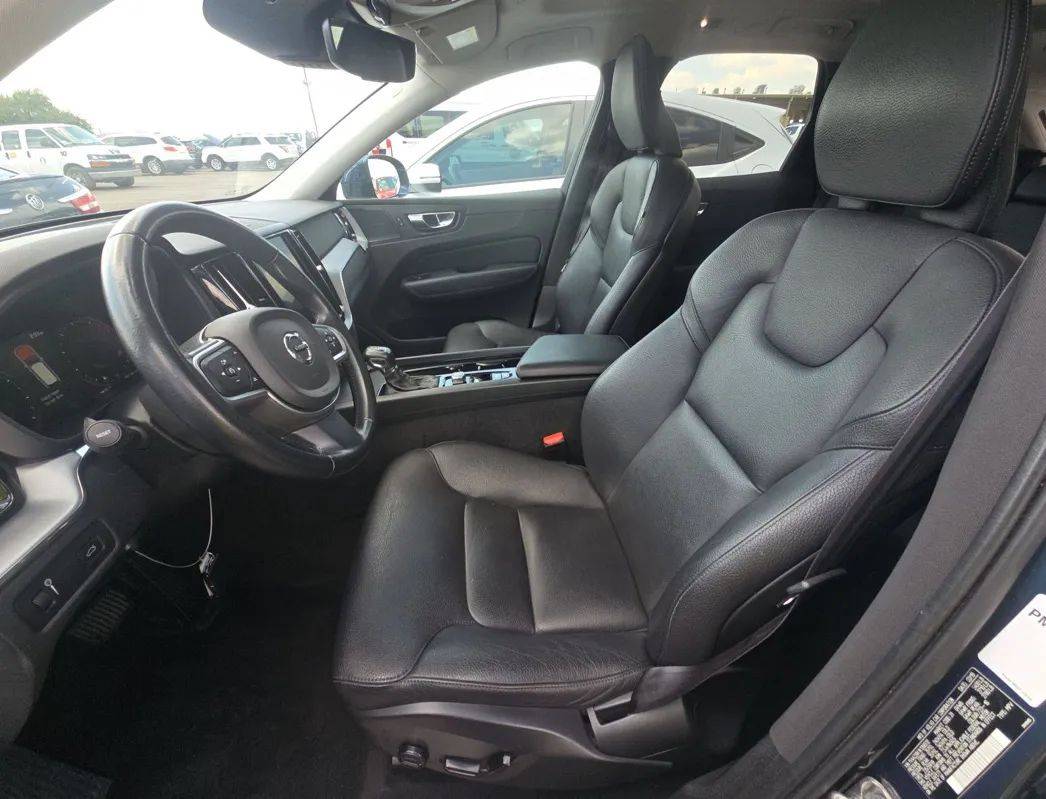 2019 Volvo XC60 Momentum — SUV — 71,705 mi — El Paso, TX