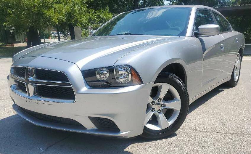 2014 Dodge Charger SE — Sedan — 176,059 mi — Lake Worth, TX