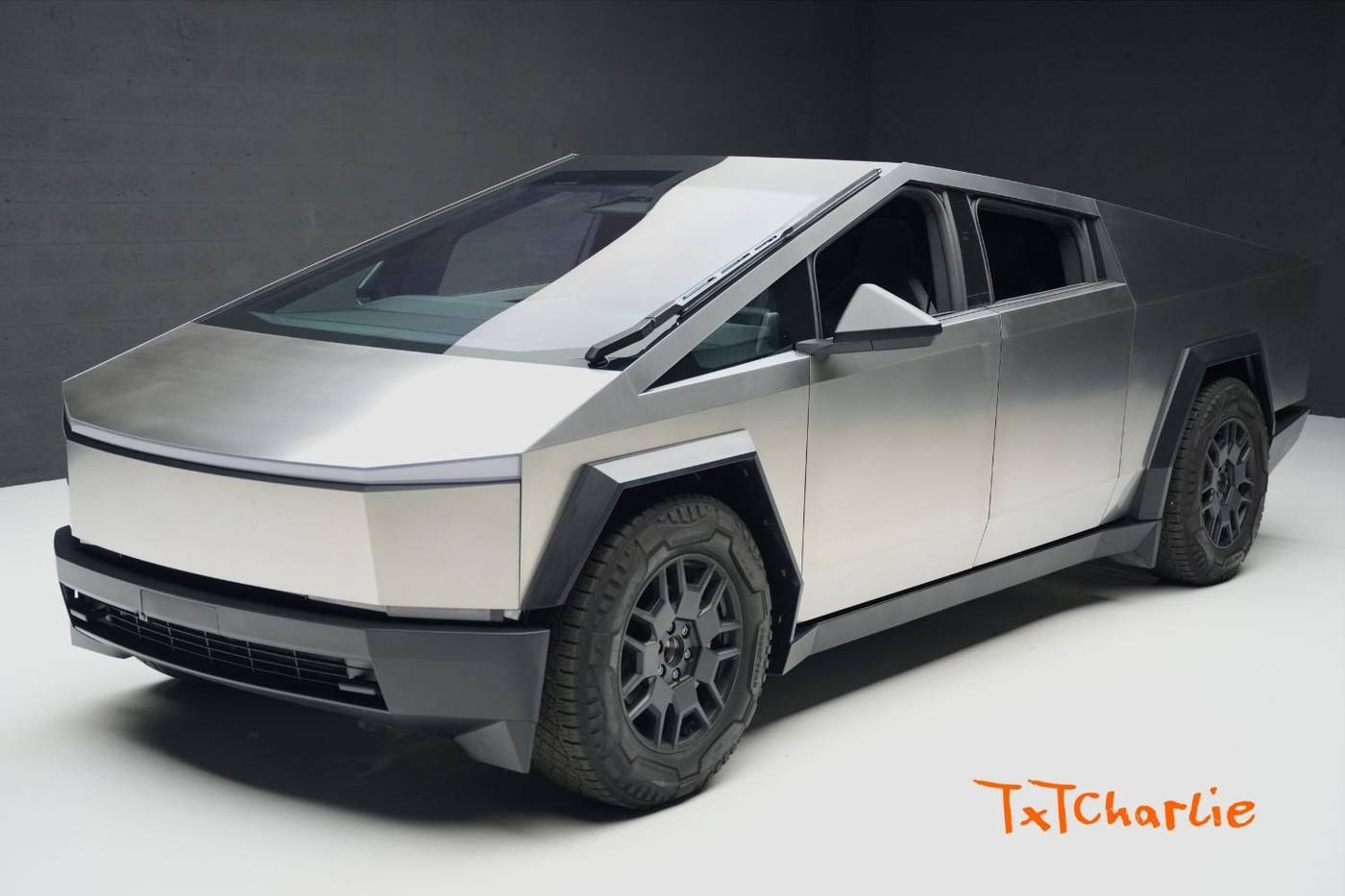 2024 Tesla Cybertruck Cyberbeast — Pickup Truck — 6,740 mi — Fort Lauderdale, FL