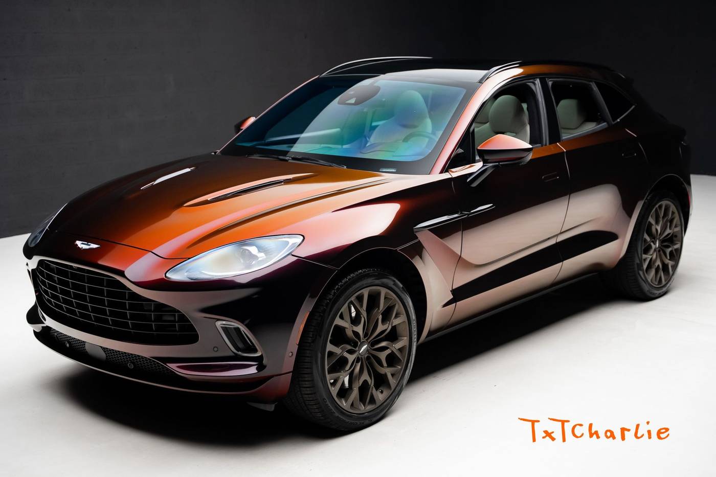 2023 Aston Martin DBX Standard