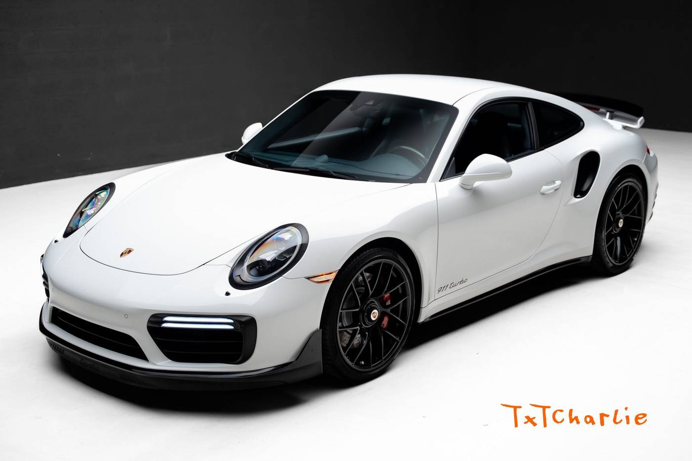 2017 Porsche 911 Turbo