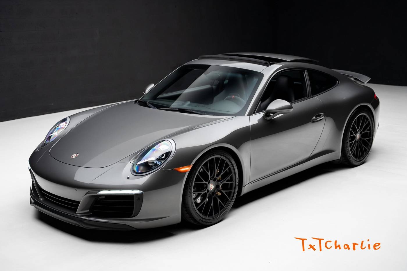 2017 Porsche 911 Carrera