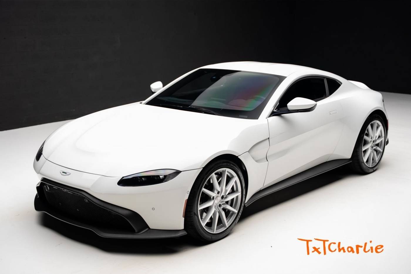 2019 Aston Martin Vantage
