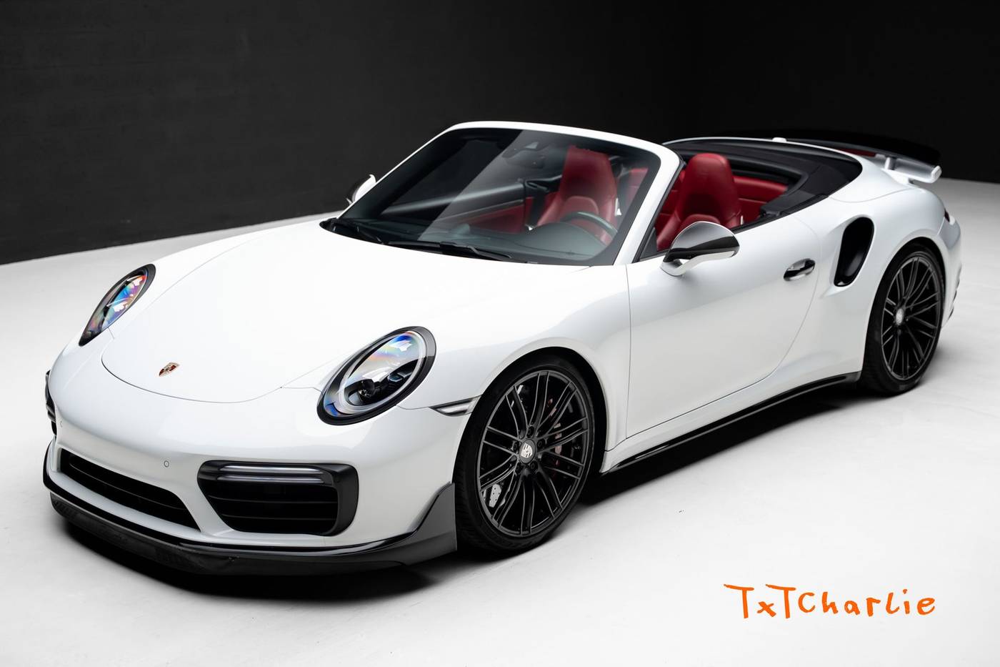2019 Porsche 911 Turbo S