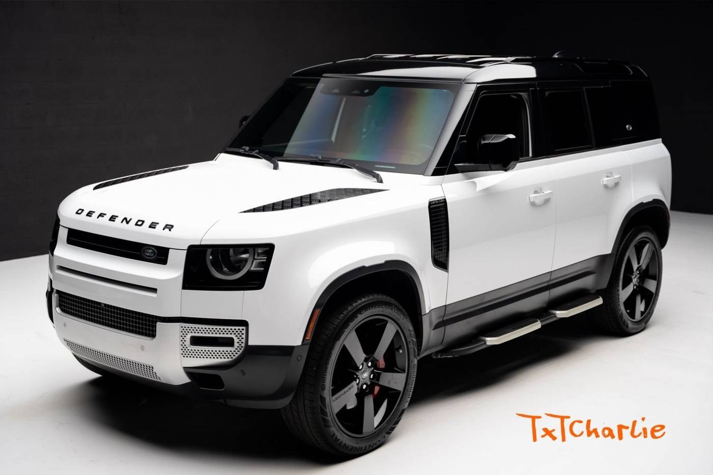 2023 Land Rover Defender S — SUV — 11,286 mi — Fort Lauderdale, FL