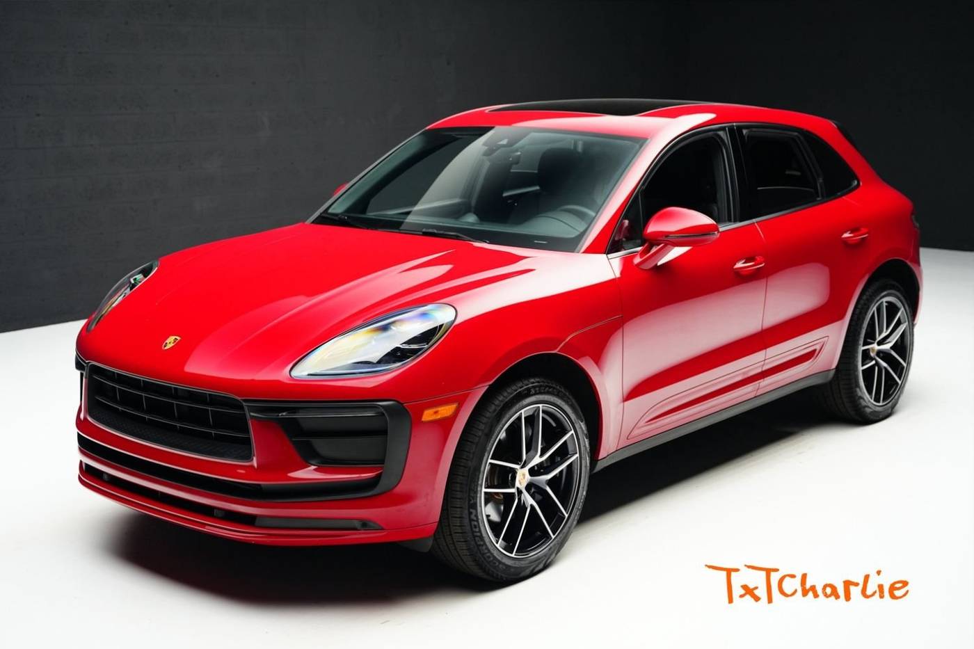 2022 Porsche Macan Standard — SUV — 40,481 mi — Fort Lauderdale, FL
