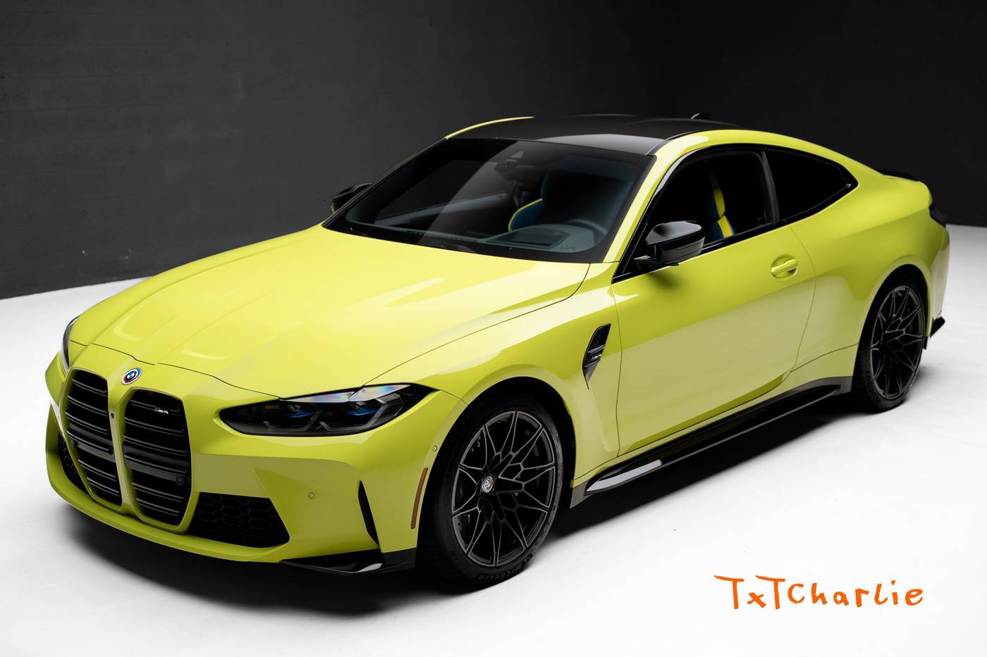 2023 BMW M4 Standard