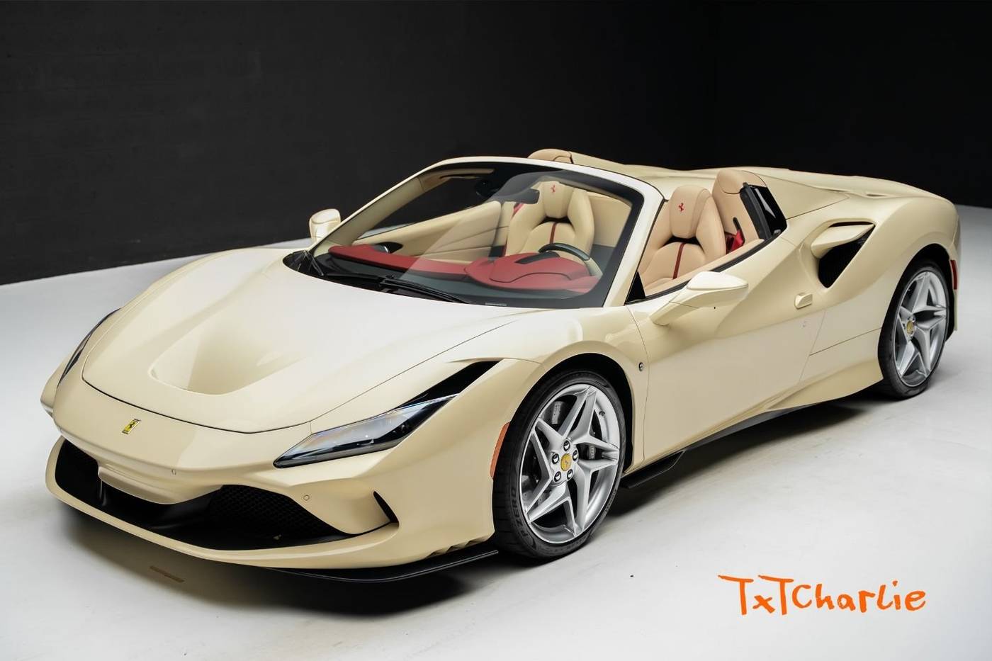 2023 Ferrari F8 Spider — Convertible — 868 mi — Fort Lauderdale, FL