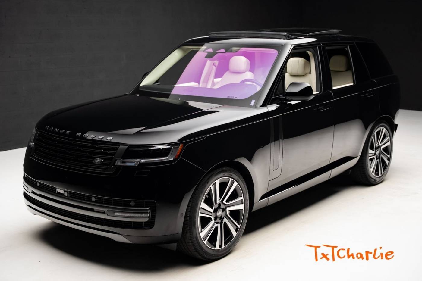 2023 Land Rover Range Rover SE — SUV — 19,340 mi — Fort Lauderdale, FL