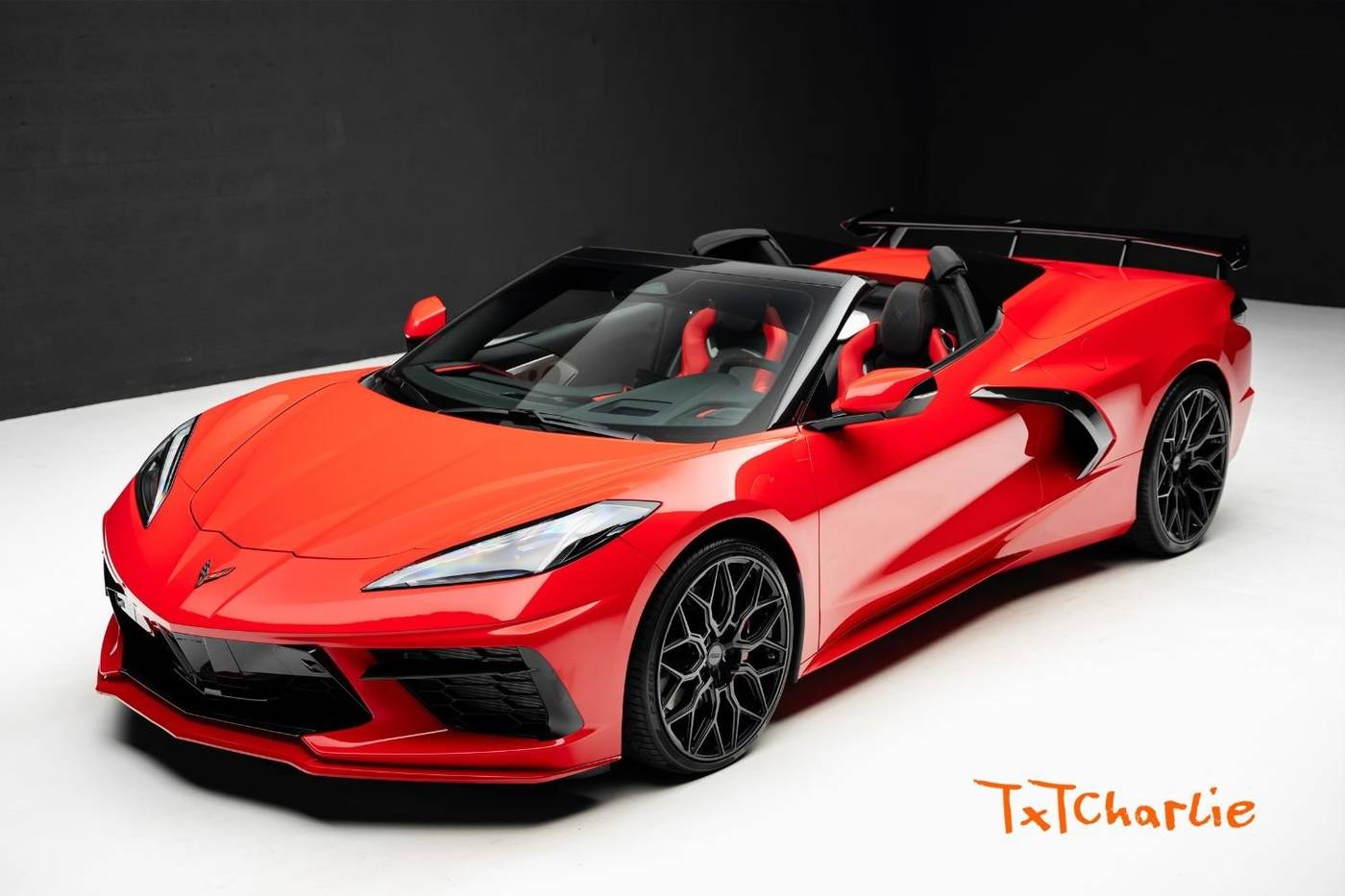 2025 Chevrolet Corvette 2LT — Convertible — 2,971 mi — Fort Lauderdale, FL