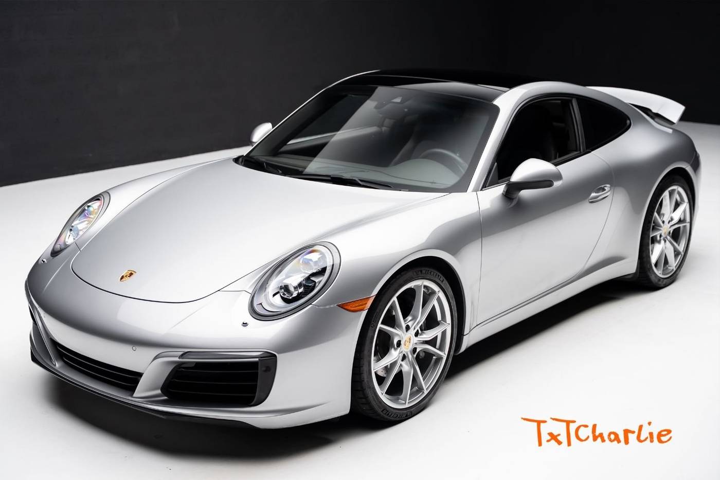2017 Porsche 911 Carrera — Coupe — 39,467 mi — Fort Lauderdale, FL