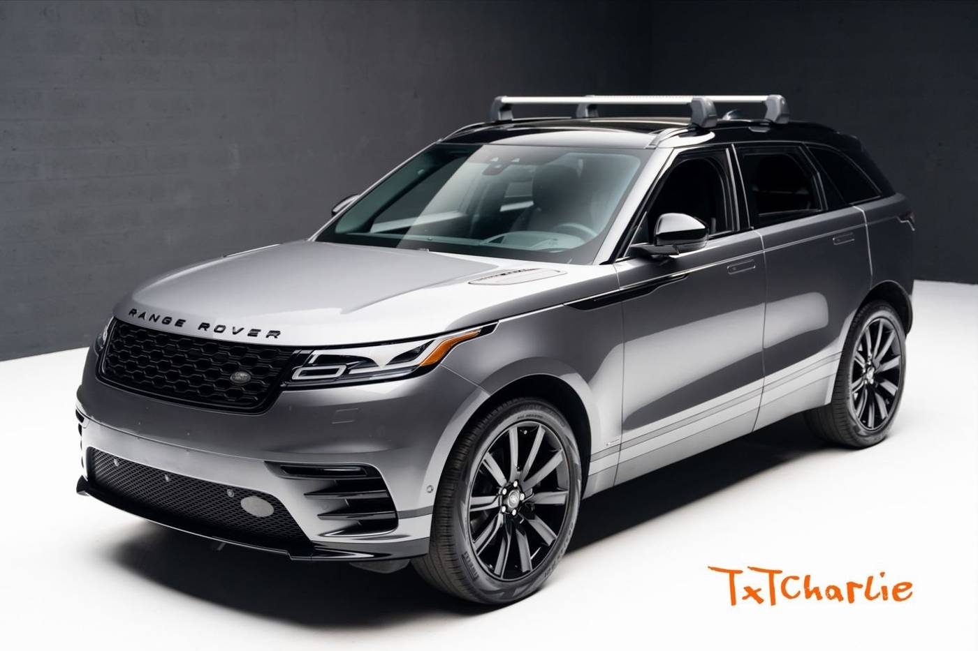 2018 Land Rover Range Rover Velar R-Dynamic HSE — SUV — 46,126 mi — Fort Lauderdale, FL